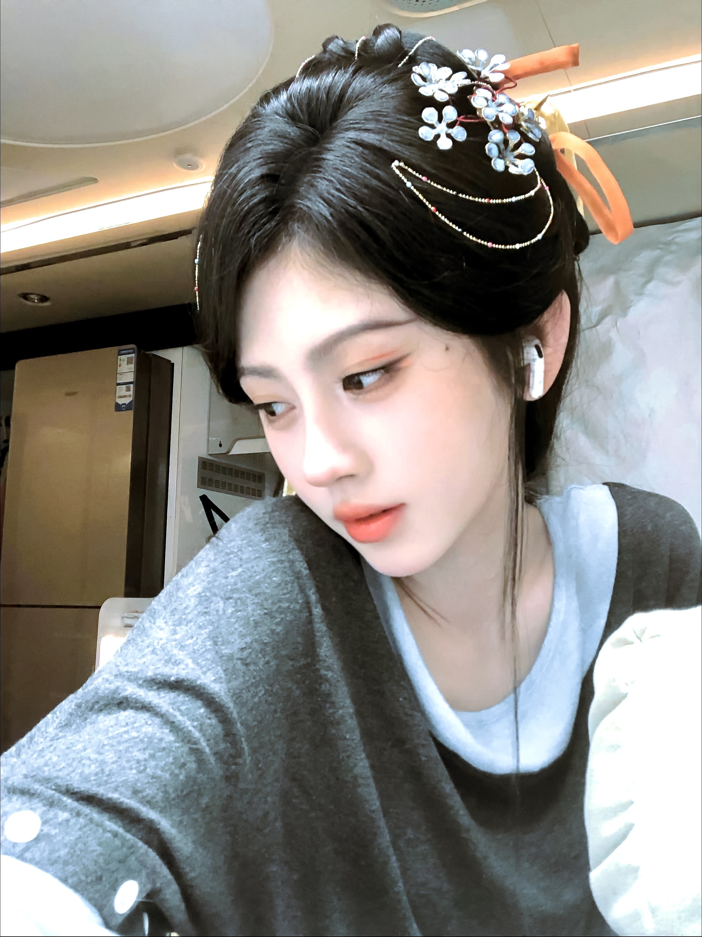 jjy鞠婧祎姜黎非jjy鞠婧祎千香像个土豆 不仅土还挺逗꒰･･ﾐ ͛꒱ ͟͟͞⁺