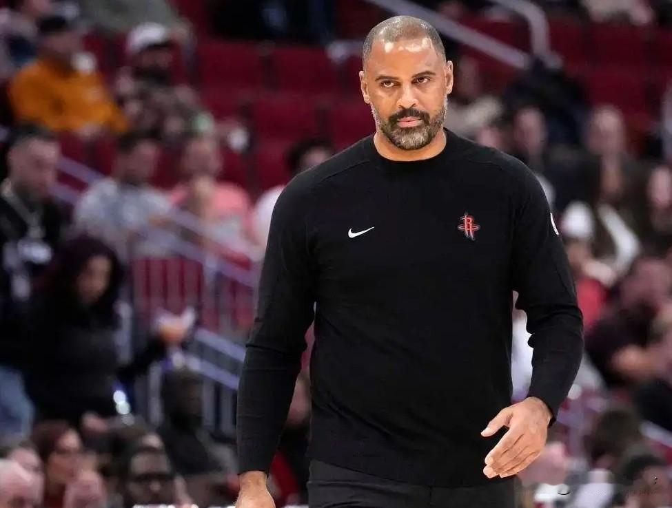 乌杜卡，你的自私早晚害了火箭！
当初乌杜卡刚来火箭的时候，哈登有想回火箭的想法。