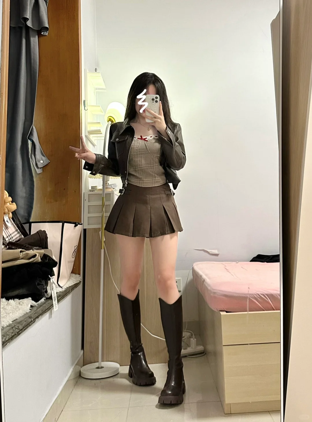 160 100呼~分享今日辣妹穿搭