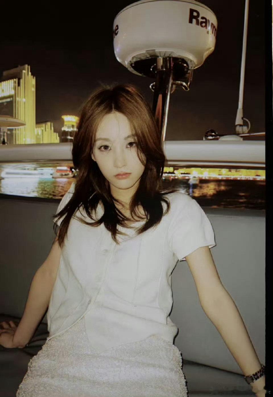 赵磊和qko在一起十年了，qko从x玖少年团选秀就陪伴赵磊，长情满分 