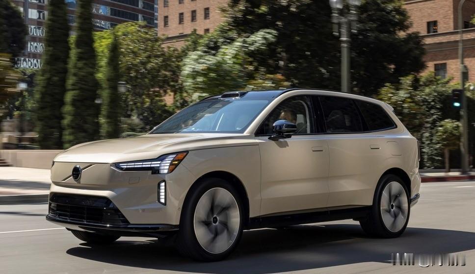 沃尔沃汽车宣布，其旗舰电动SUV沃尔沃EX90在欧洲独立安全评估机构Euro N