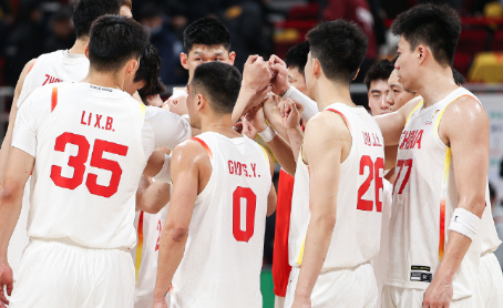 二番战，首节打完韩国男篮28-13中国男篮……感觉不妙……亚洲杯打的好好的，才几