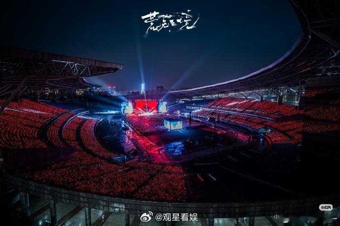 陈楚生苏州站内场破万 内场破万不是终点，是陈楚生演唱会的新起点，这体量感已经超越