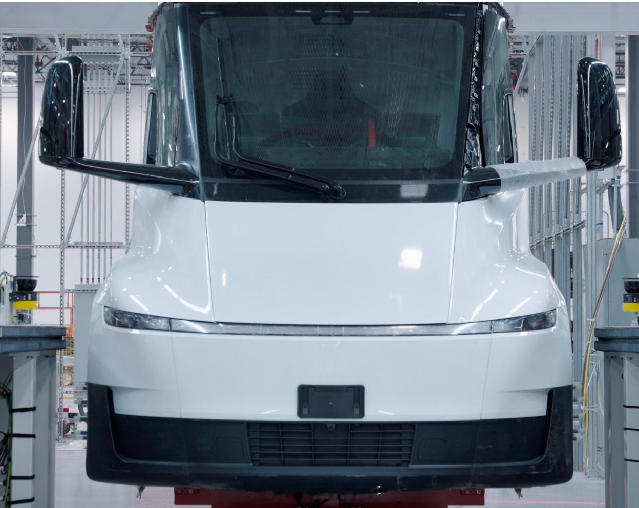 特斯拉第一季度营收224亿美元 我仔细看了下财报：特斯拉赚的还是车的钱，约162