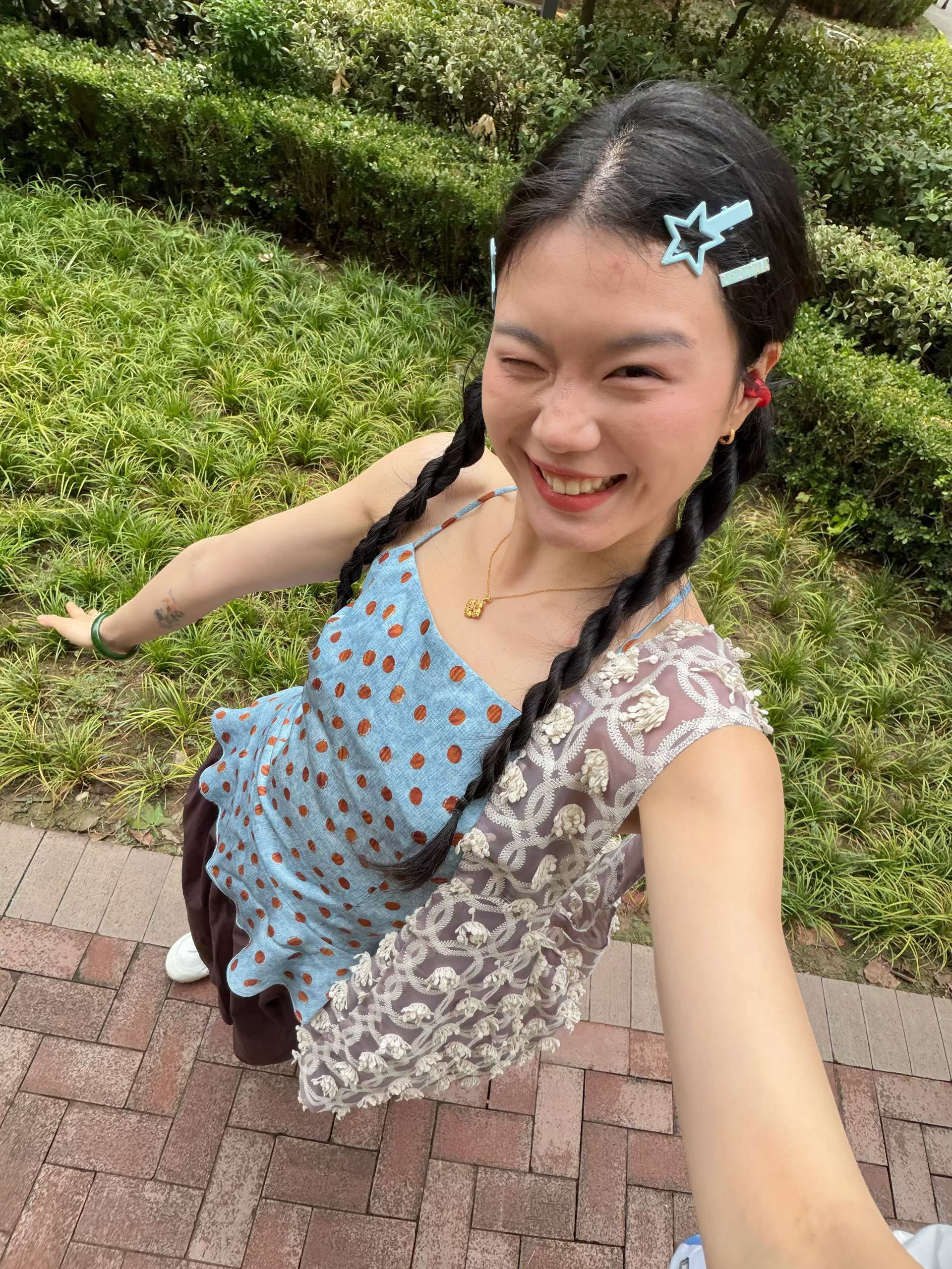 还是自己做的衣服最合心意