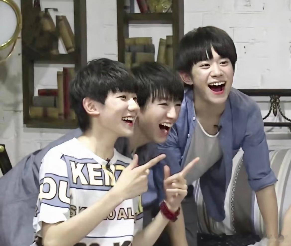 疑似TFBOYS五一京郊出游TFBOYS疑似五一京郊重聚 狗仔你们怎么不拍这个啊