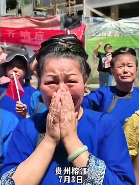 外国人不理解，为什么中国的军人在完成任务离开这个城市时，全县的人要来送，他们更不