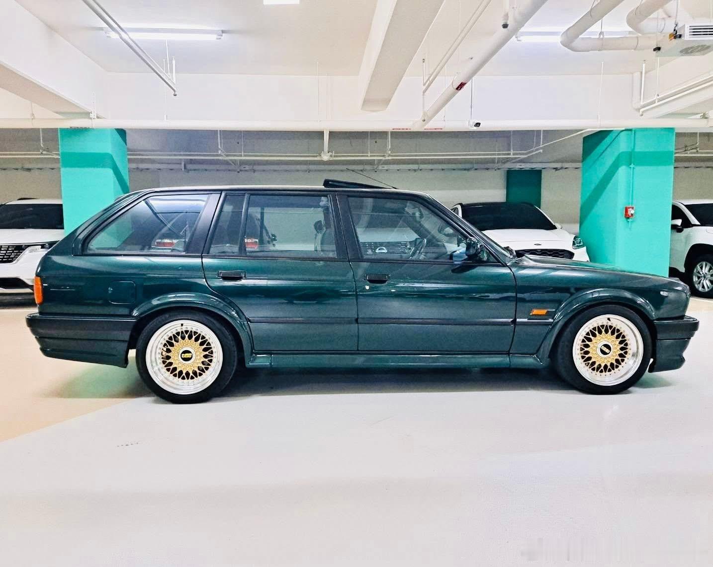 台湾老车🇩🇪1988年BMW E30 320 MT Touring ​​​