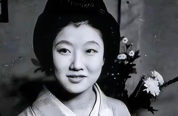 中国连长不忍杀害日本女俘虏，将其带回家乡隐姓埋名成婚，相守三十二年后，才知晓妻子