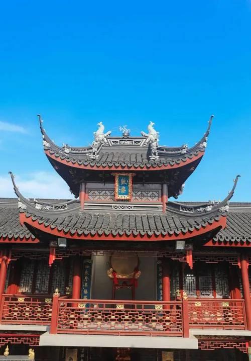 中国的宗教建筑“庙、寺、祠、观、庵”有何联系与区别？
在中国，庙、寺、祠、观、庵