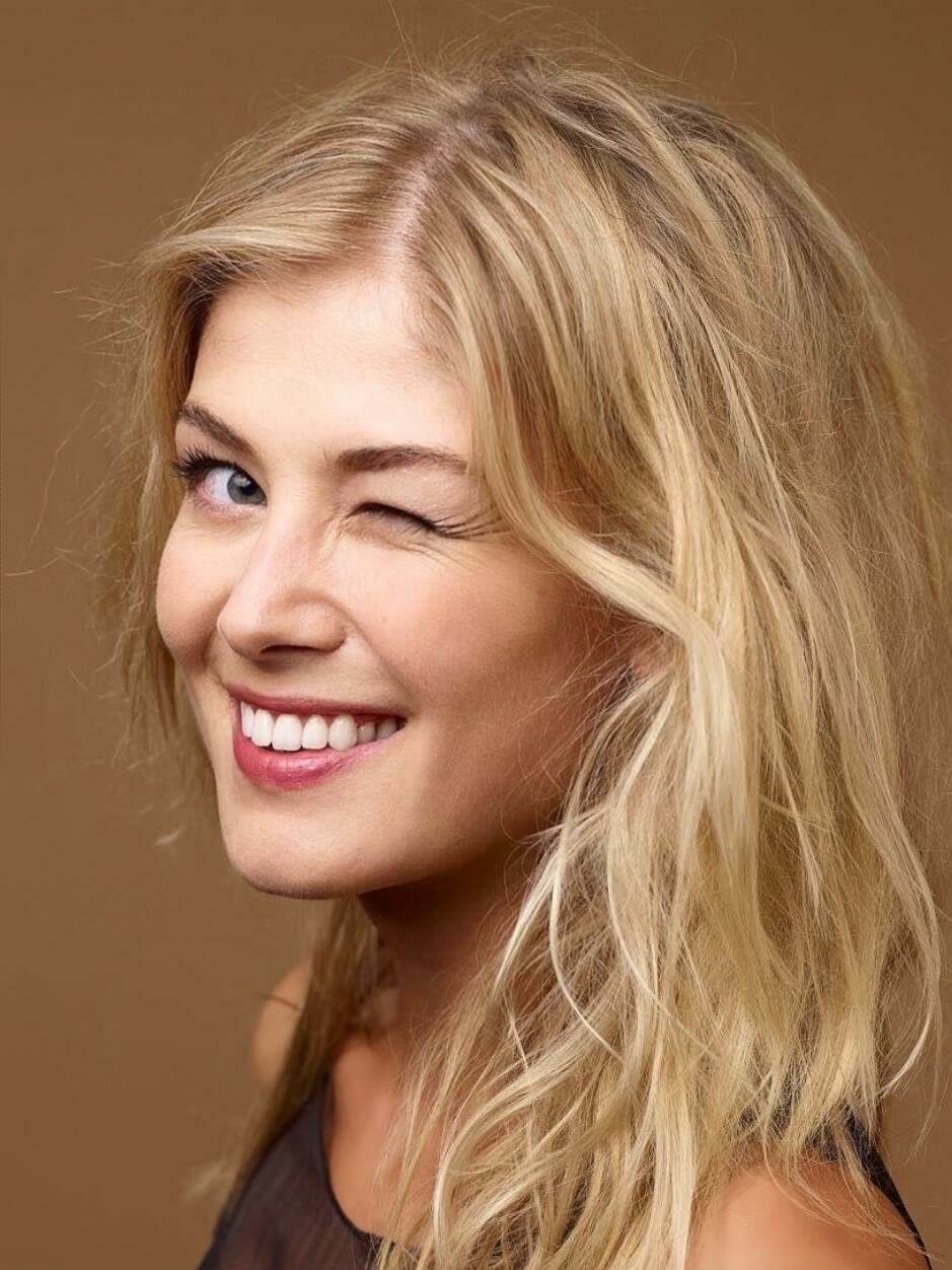 妈耶，这笑容是真的好阳光，爱了