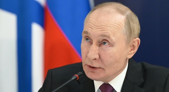 【普京：】财联社11月18日电，据今日俄罗斯（RT）、俄罗斯卫星网报道，当地时间