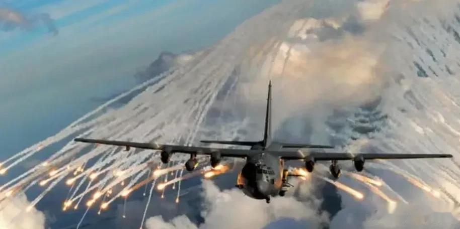 美军派出大批战机“空袭”, 库尔德损失惨重，乌克兰总统急忙呼吁“冷静”！

俄乌