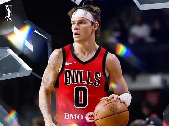 CBA最新消息：据知名篮球记者宋翔报道，前NBA扣篮王麦克朗签约欧洲球队，但相关