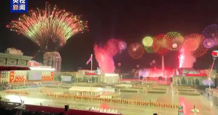 朝鲜举行盛大阅兵式，金正恩发表讲话