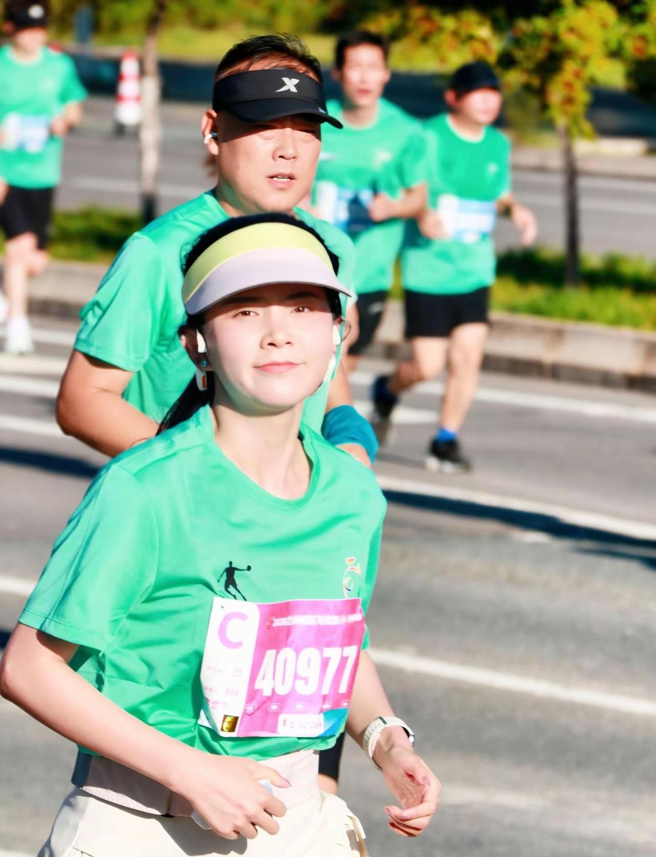 2026兰州新区马拉松，跑者的专属风采✨。我总觉得，跑马拉松的意义不止于终点线—
