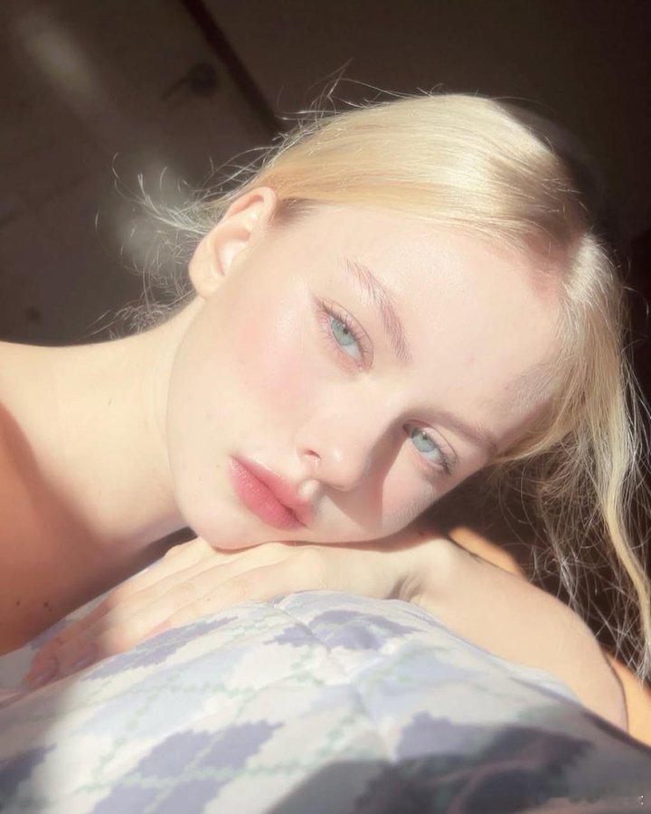 This is how I think angels look— 