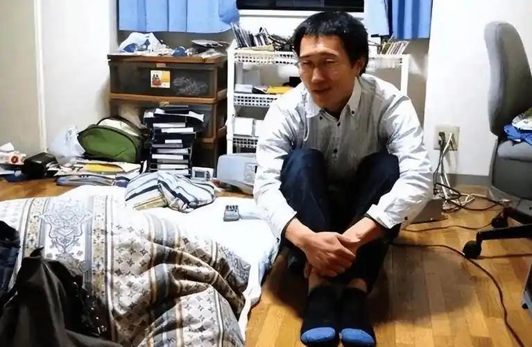 [浮云]日本堕落经济的真相：不是你懒，是普通年轻人的人生压根儿不在你手里，被拿来