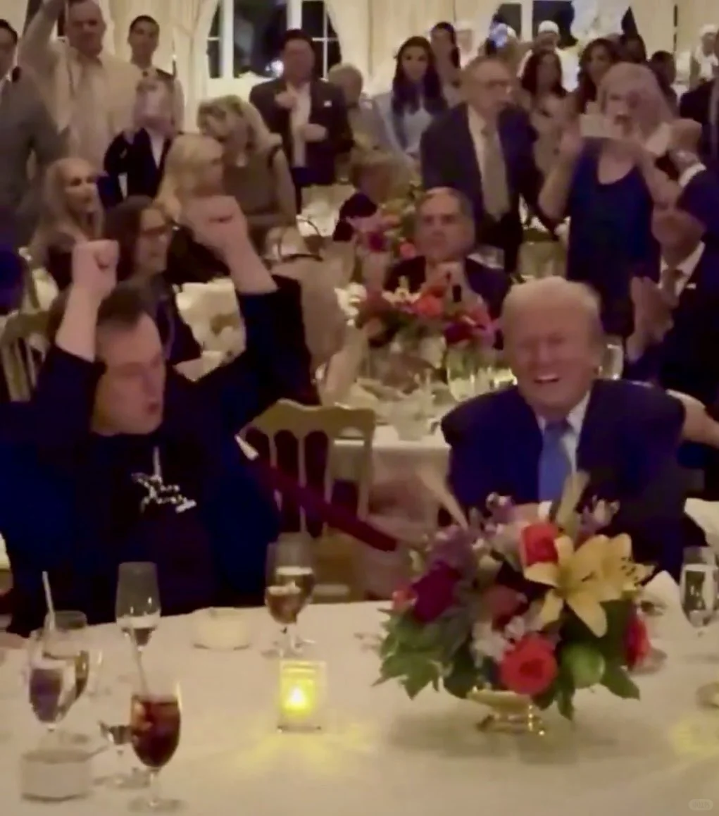 第一哥们马斯克在川普家里还要住多久？