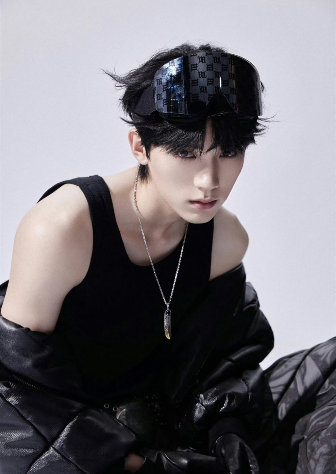 周翊然上一秒baby下一秒daddy整个人都充满了那份活力感 