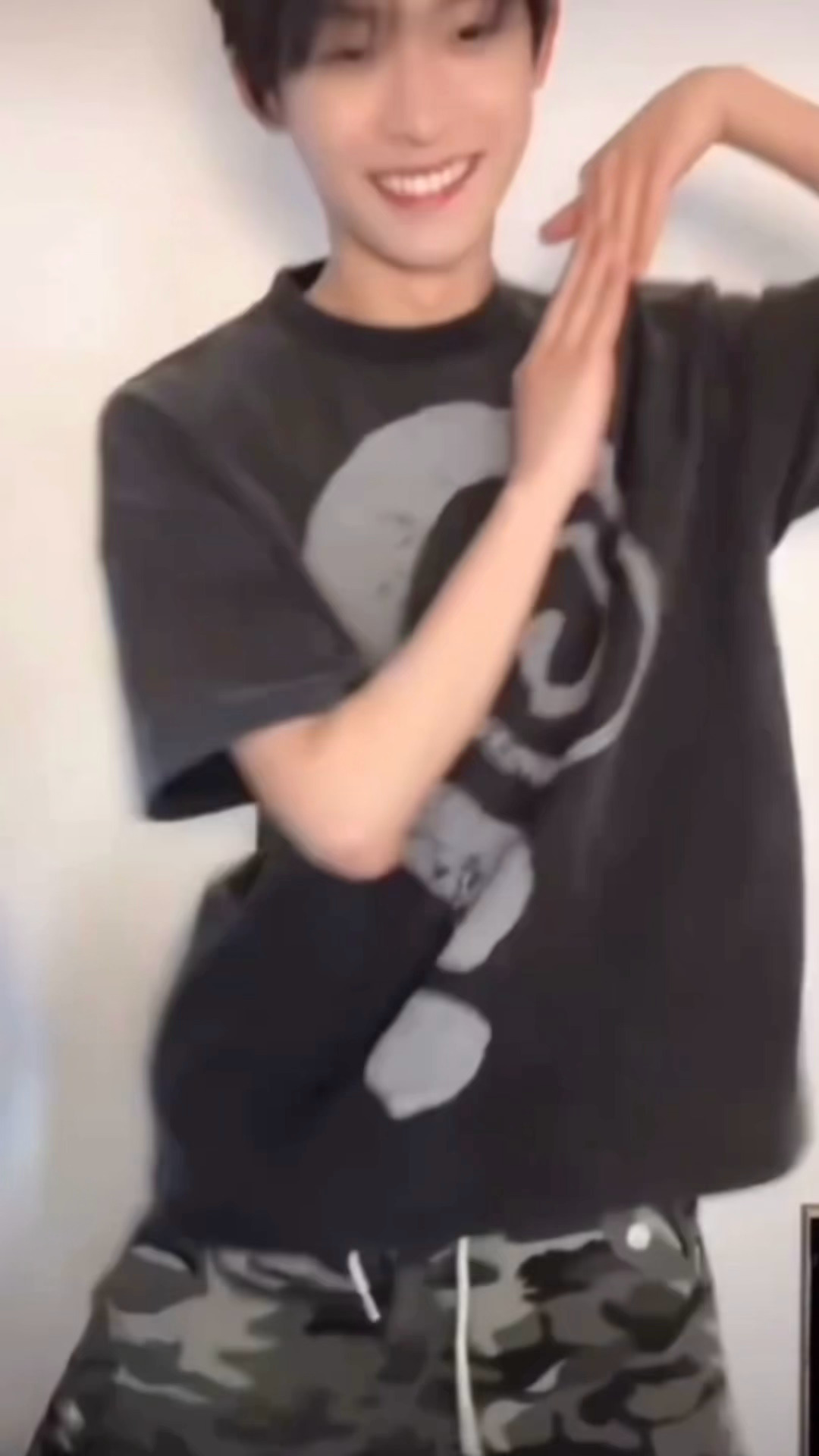 太好了，这么Q弹哏啾又会扭的小皮鼓两个月之后就被tl吃到了 ​​​