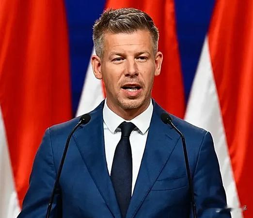 匈牙利新当选的领导人毛焦尔最新表态来了:
4月12号，他表示会访问北京，也希望我