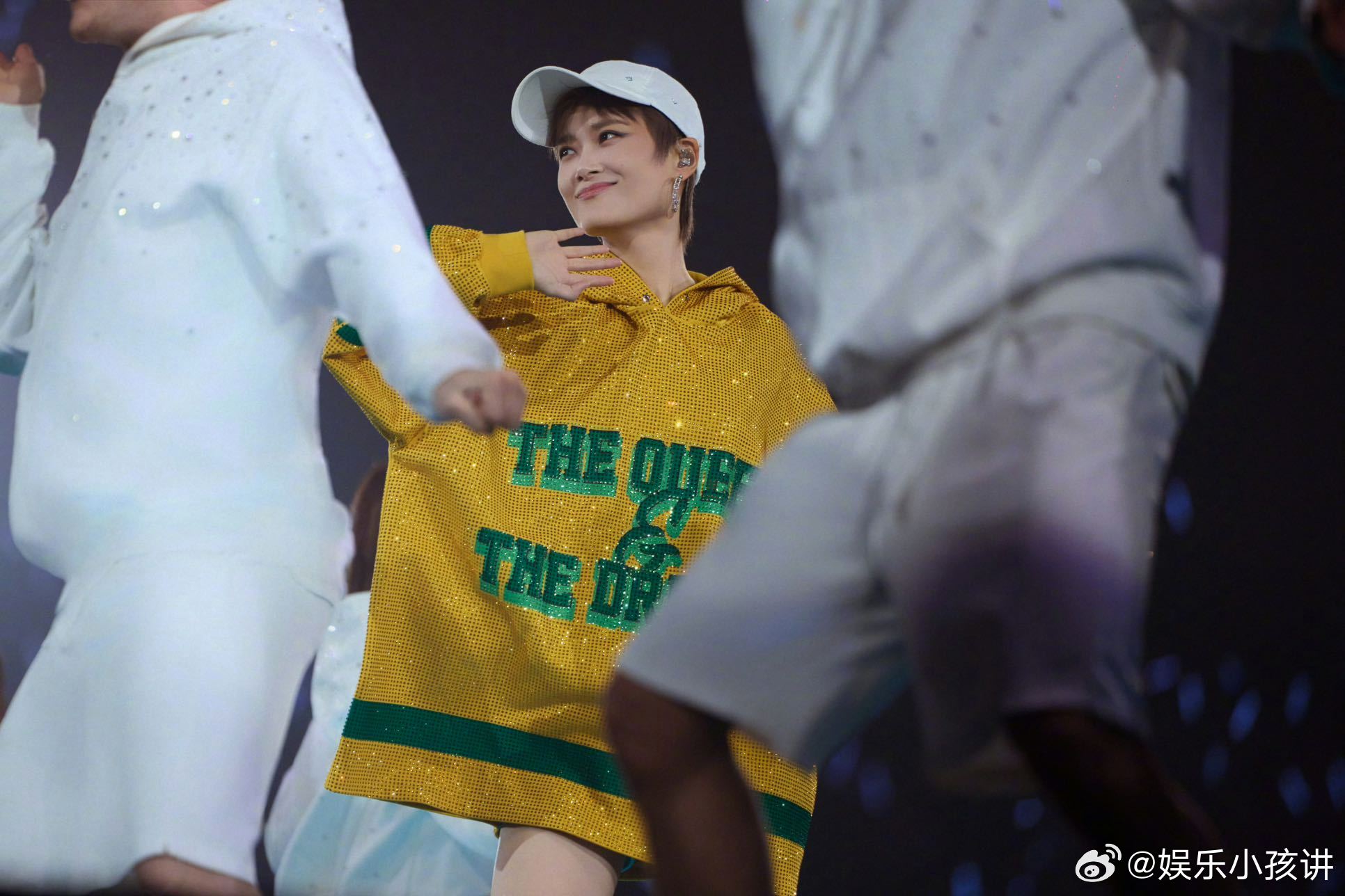 李宇春北京演唱会突击直播李宇春北京演唱会到底有谁在啊🎟️惊喜突击直播解锁幕后全