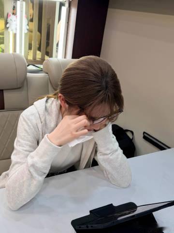 田曦薇呜呜呜呜呜呜呜呜呜呜呜呜田曦薇流泪猫猫头谁能不心疼魏娆啊，田曦薇太会演这种