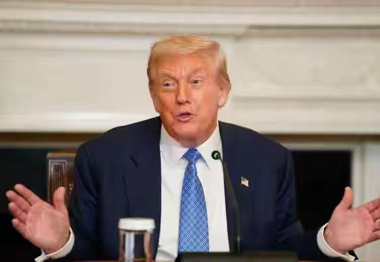 美国开出丰厚条件，不把越南拉进美国阵营，特朗普誓不罢休？

特朗普铁了心拉越南！