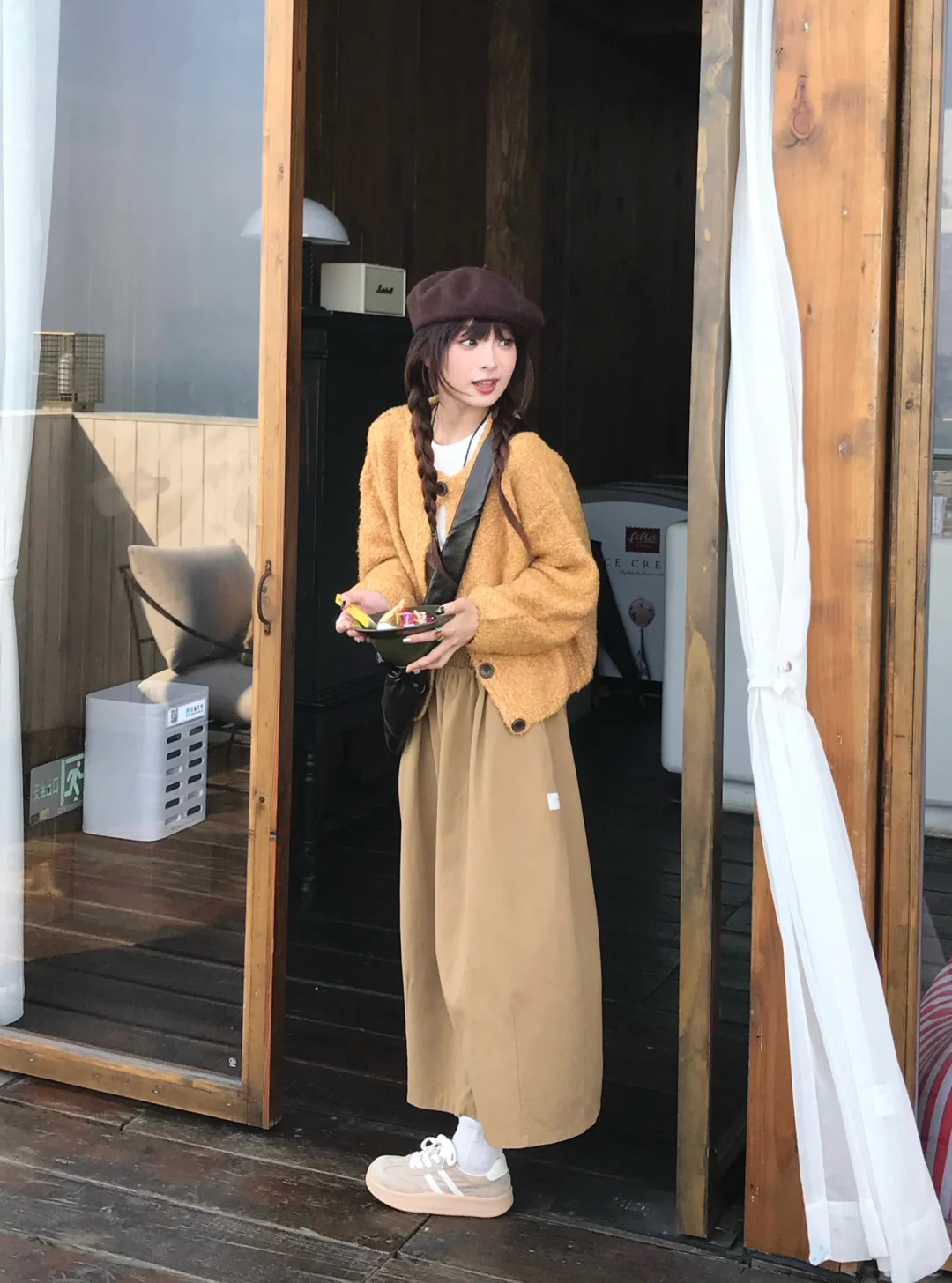 ꒳ᵎ ☀️借点阳光 晒点可爱 ‘’🛵 ̈ᯓ 𓂂𓈒𓏸