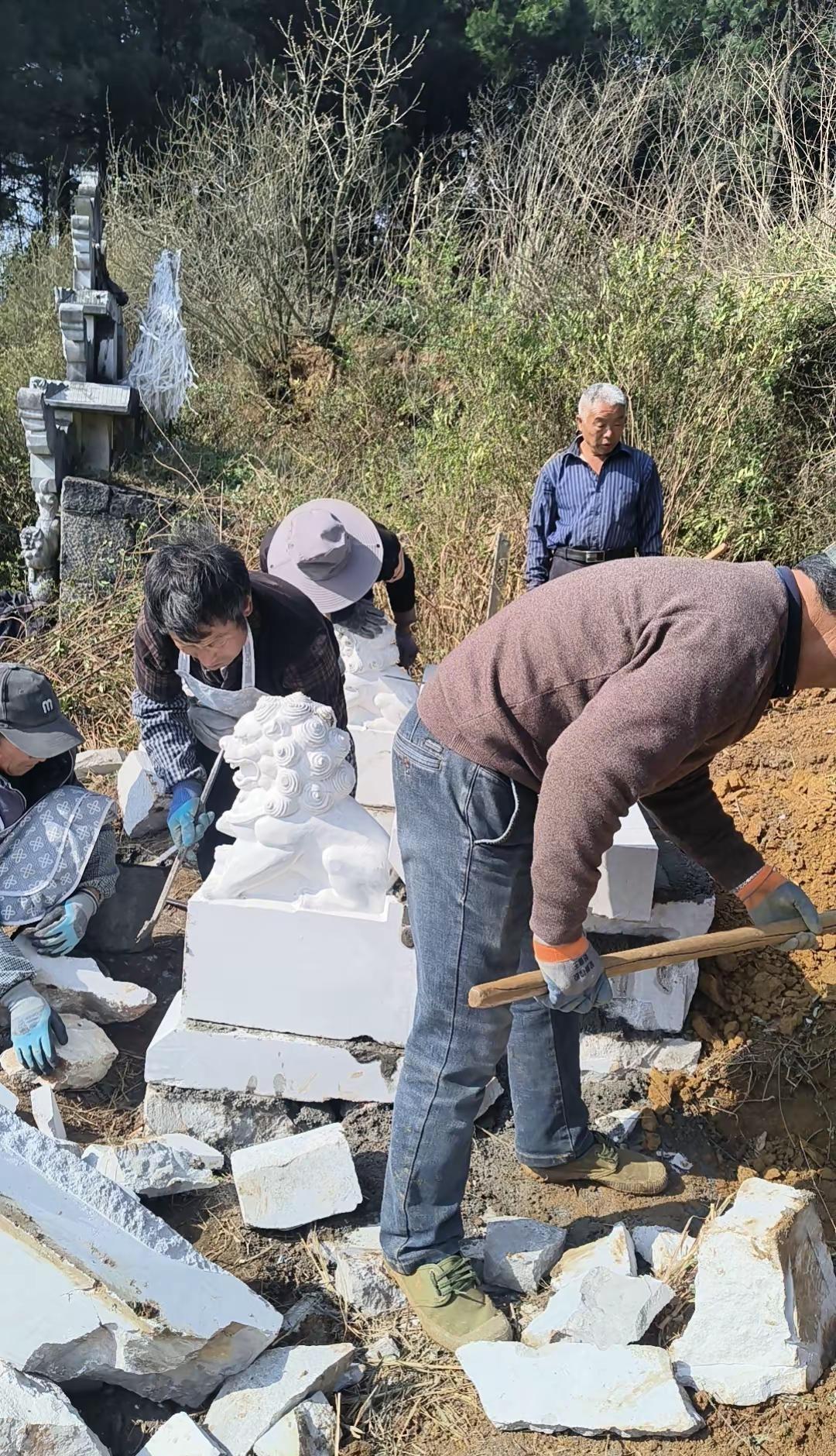 有好多人说老公走了不能送上山，有谁和我一样不光送上山，点点滴滴都是亲力亲为的？?