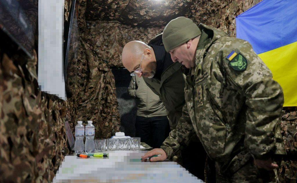 3000公里反坦克壕沟，乌军接触线建立坚固防线，不给俄军向东进一步的机会

近日