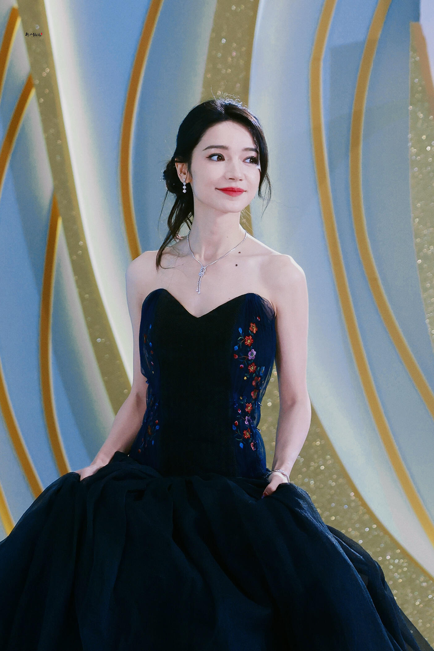 终于等到浪姐衍生综艺了王濛沈梦辰攒了个浪姐团建局 这是什么浪姐大型售后现场！看《