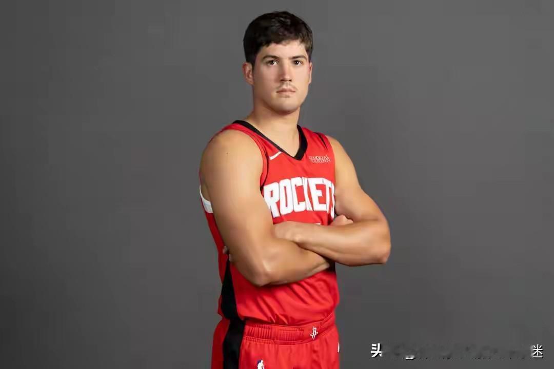 谢波德今天如果继续在对战奇才中有所作为，相信将会得到乌杜卡主教练更多的关注度。谢