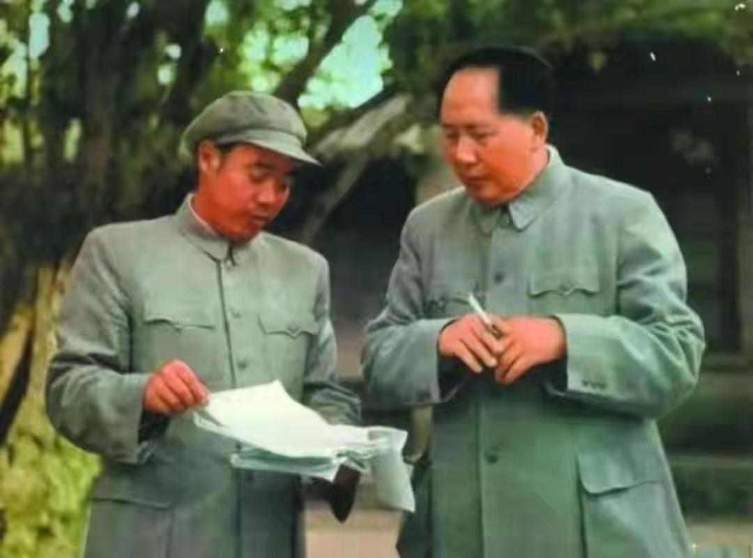 毛主席一句笑谈背后的革命情谊

1964年腊月二十六，中南海丰泽园的屋檐上还挂着