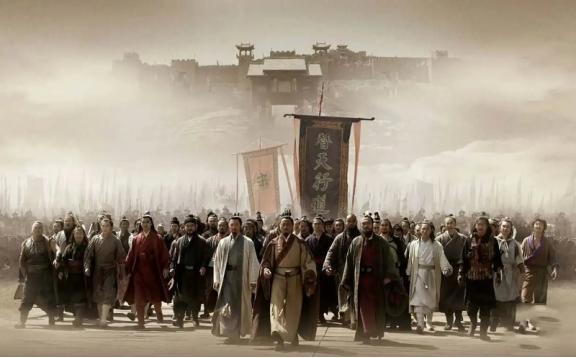 年少时不理解宋江为何要招安，觉得他是软骨头。可上了年纪再读《水浒》才发现，宋江如