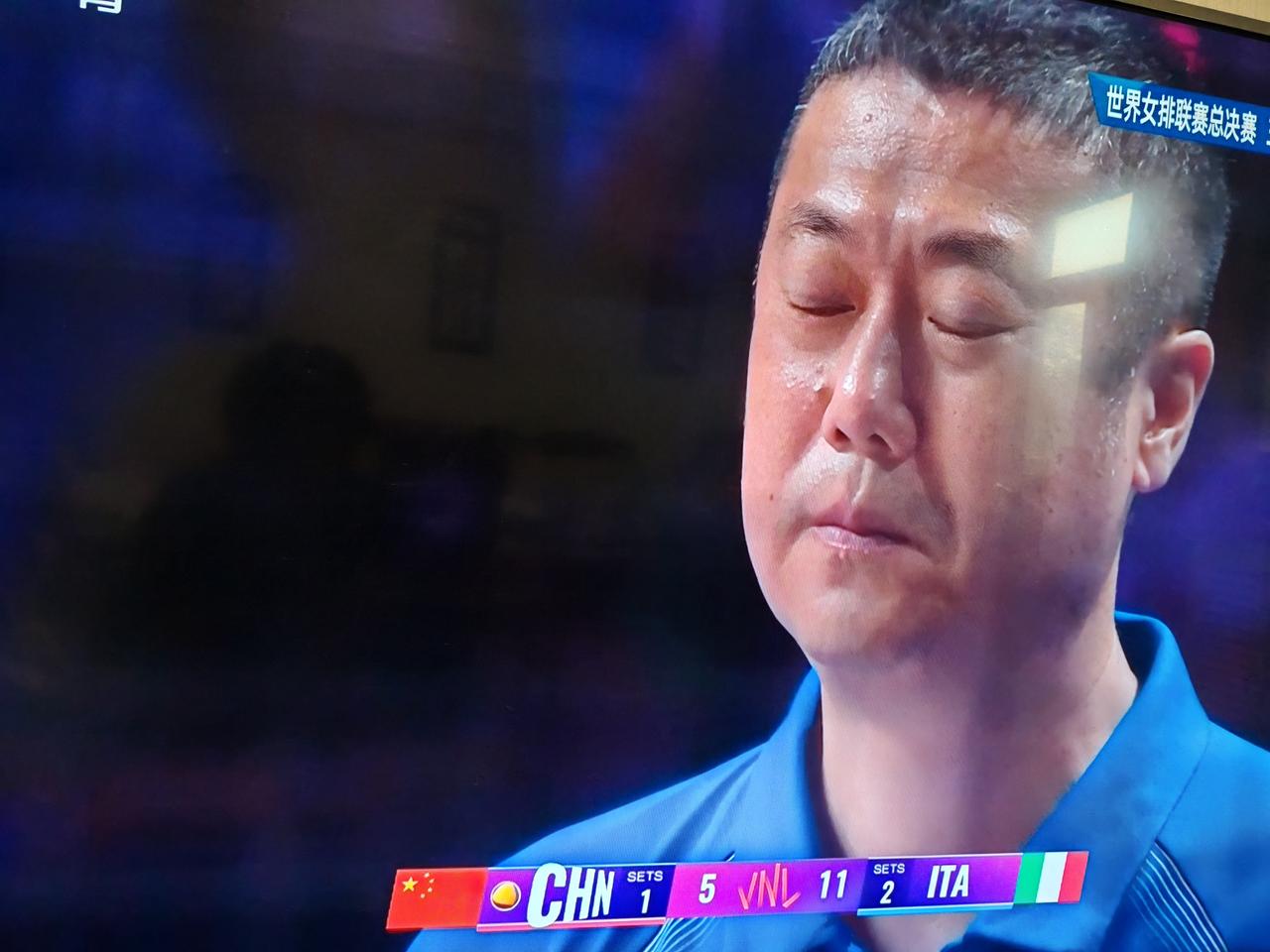 2026年7月26号世界女排联赛总决赛第三四名决赛，中国女排对阵意大利女排，前三