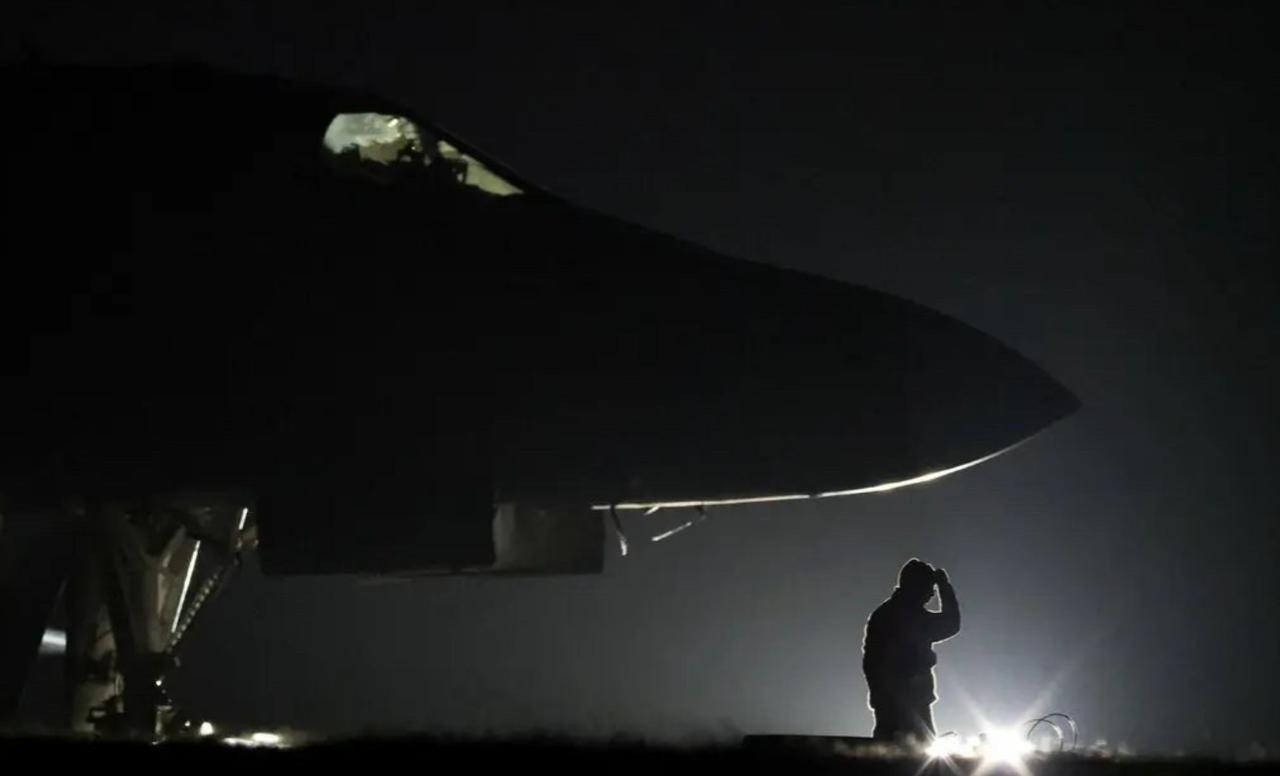 突发：美军伊朗境内惊心动魄的48小时营救全程细节曝光！

突发大消息！美军在伊朗