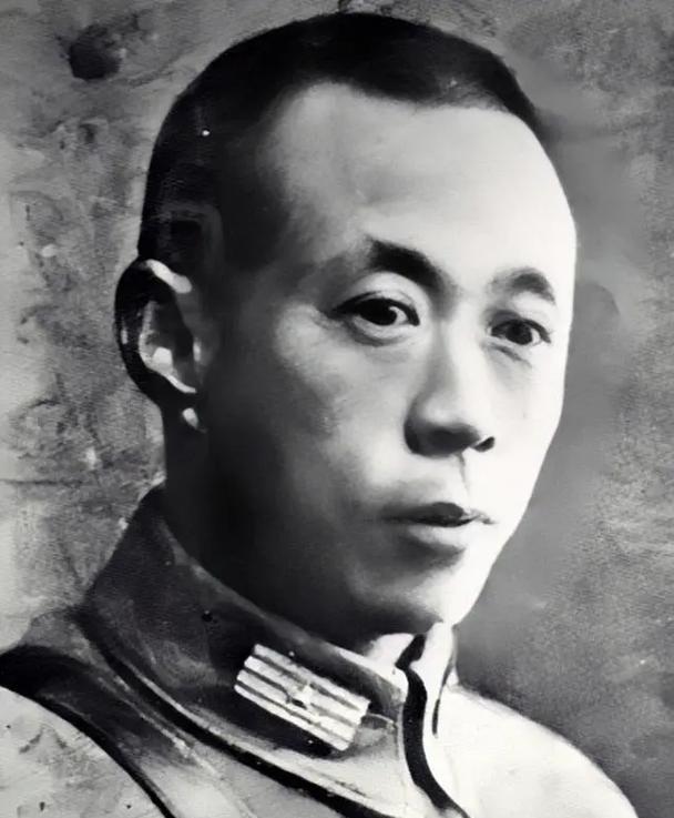 1939 年，国军中将陈铁在山西设宴款待彭德怀，陈铁的夫人在倒茶时悄悄说道：“现