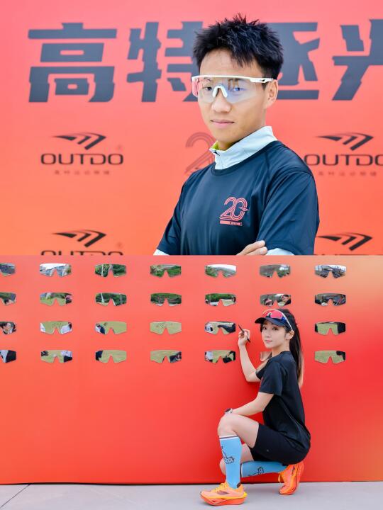 跟何杰焦安静一起晨跑🏃厉害si我了