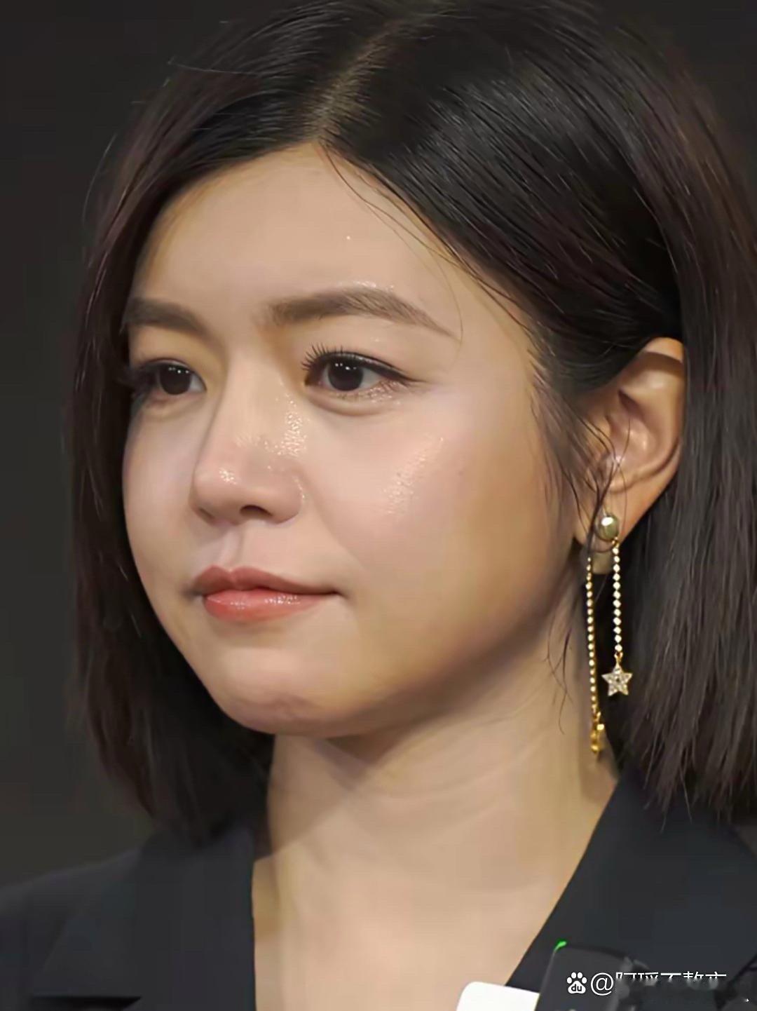 陈妍希四十多，皮肤细腻状态绝，再演沈佳宜也毫无违和感！ ​​​