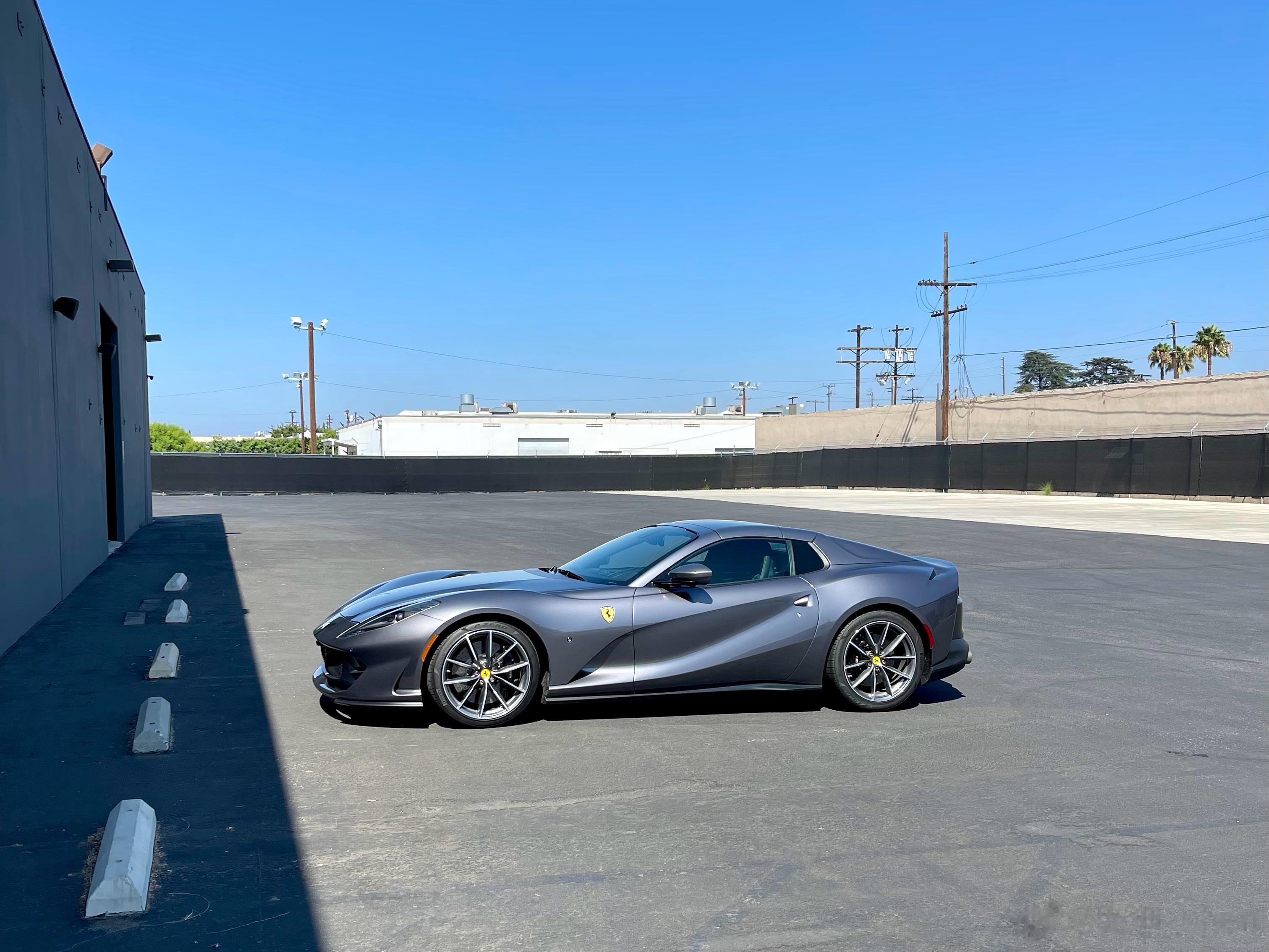 美国之旅第一天——上午看车，下午看房。去车库路上，偶遇了Sabre和两辆Huay