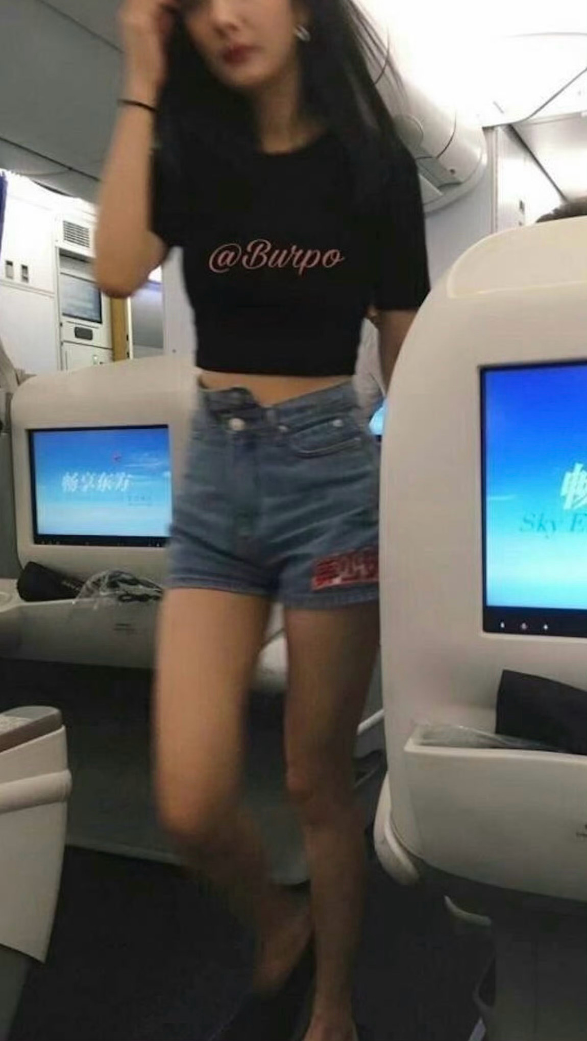 杨幂  本人夏天的壁纸，就这么轮番替换
