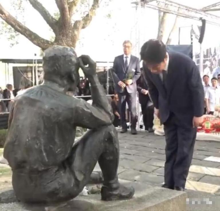 5月8日，台南乌山头水库上演了让所有中国人愤怒的一幕！赖清德当着日本前首相安倍晋