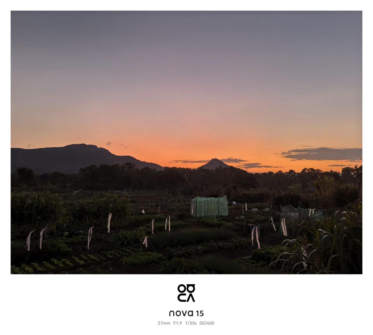 用现拍的朝霞给你说声，早安！设备：HUAWEI nova15 个性色卡 红枫