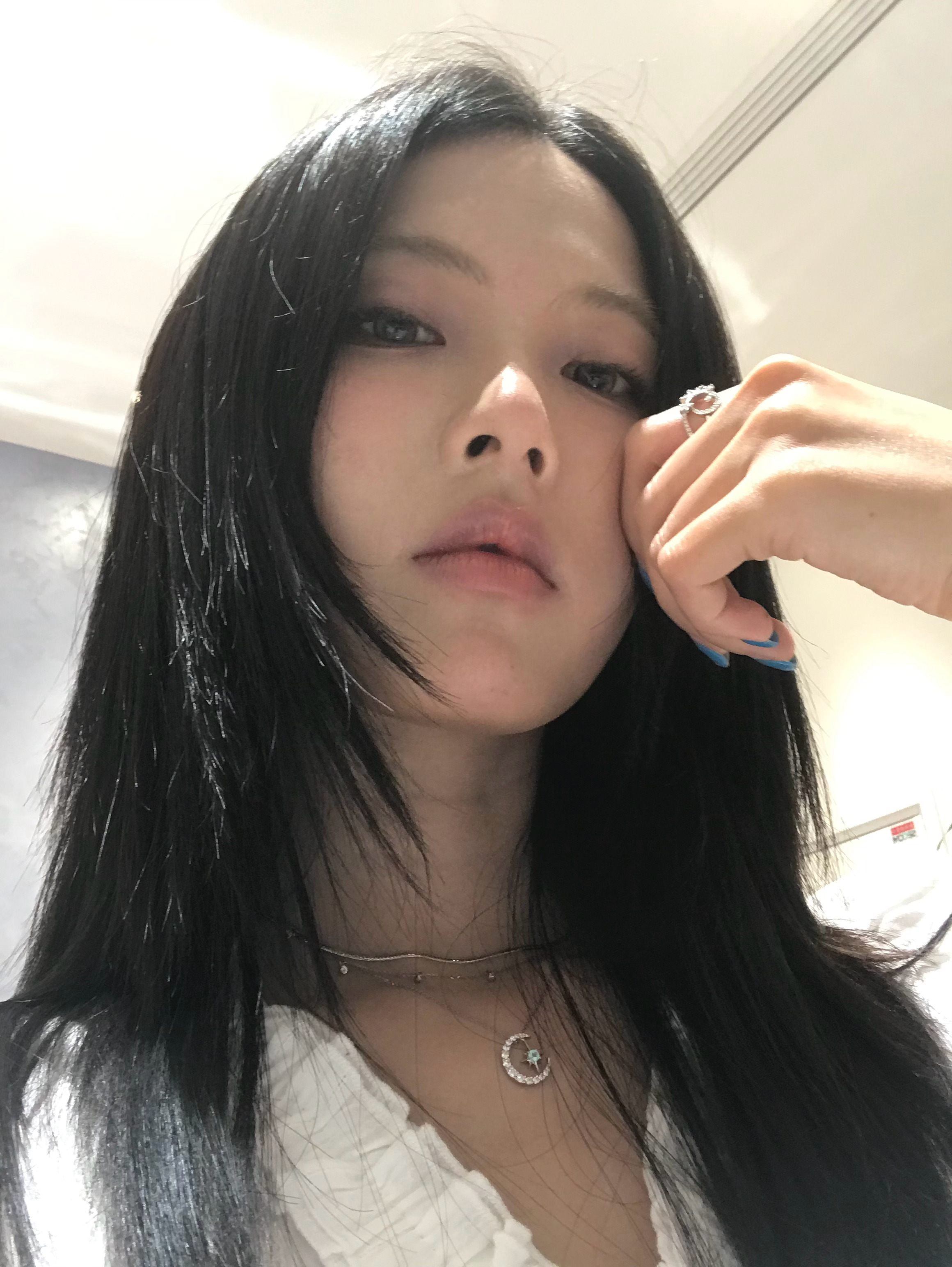 今日妆容. 