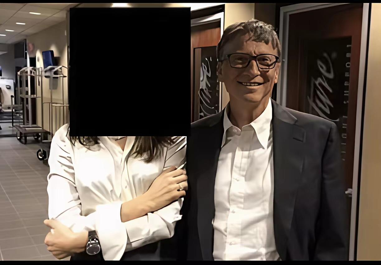 感觉是亚裔，会不会是中国人。