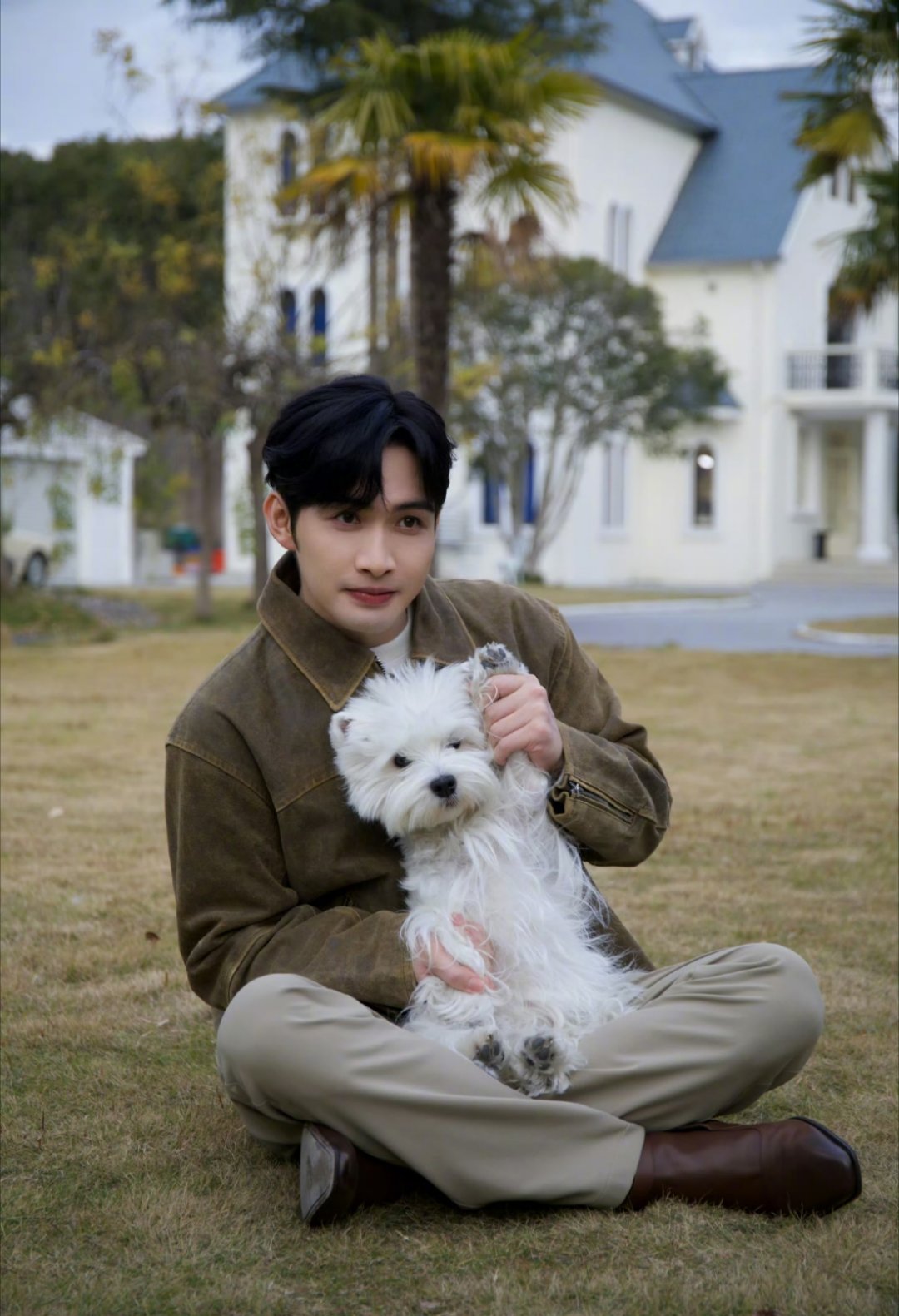 好帅的张彬彬和可爱小八，我们见你的时候也是控制不住表情的