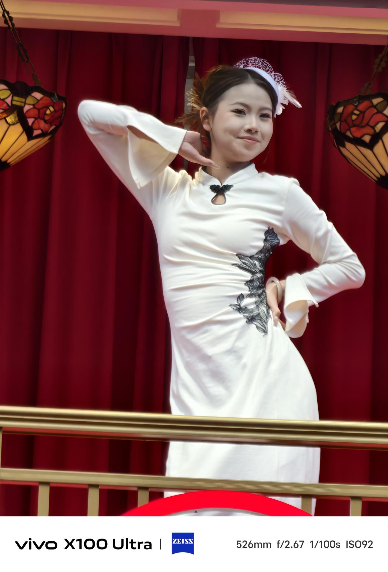 拍照我是认真的[加油][加油][加油]高清美女 拍照