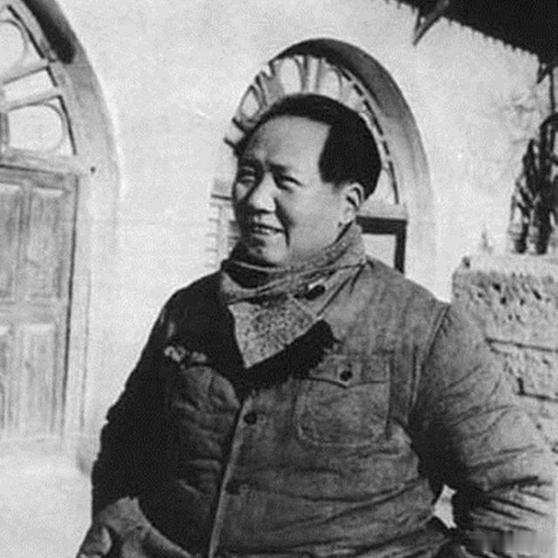 《延安整风之后发生了什么深刻变化？为什么大家才真正心悦诚服地接受毛泽东的领导？从